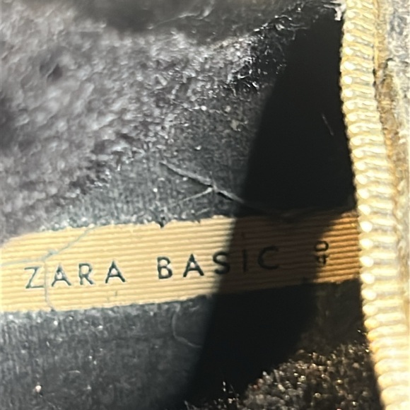Zara Leather Biker Ankle Boot Black Moto Buckle Chunky Fur Lined Size 9 - Picture 3 of 16